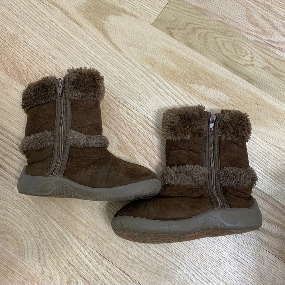 Brown Faux Fur Butterfly Zip Side Boots Sz 9 Kids